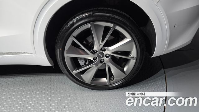 Genesis GV70 2.5T Gasoline 2WD 2024 — фото 21