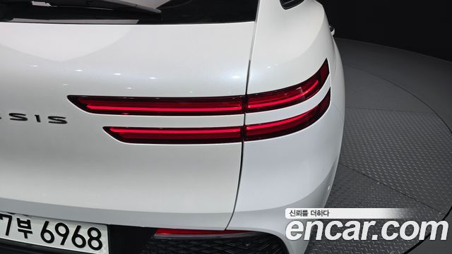 Genesis GV70 2.5T Gasoline 2WD 2024 — фото 23