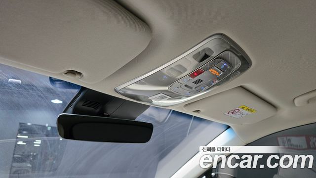 Genesis GV70 2.5T Gasoline 2WD 2024 — фото 27