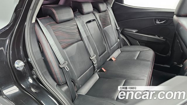 KG Mobility (SsangYong) Tivoli Air Diesel IX 2WD 2016 — фото 11