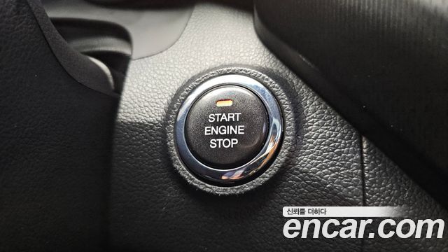 KG Mobility (SsangYong) Tivoli Air Diesel IX 2WD 2016 — фото 27