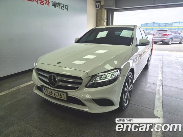 Mercedes-Benz C-Class (W205) C220 d 4MATIC