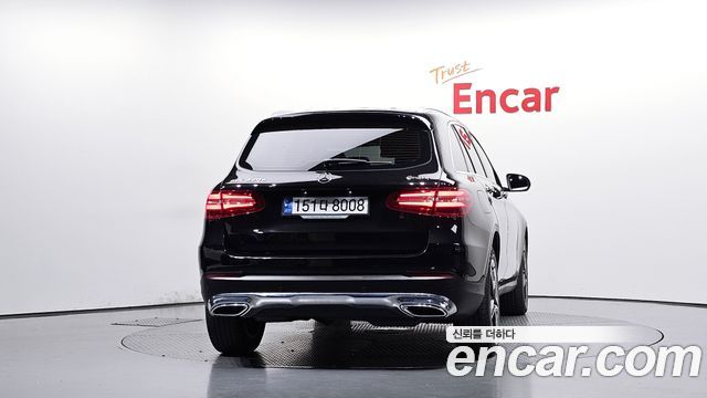 Mercedes-Benz GLC-Class (X253) GLC220 d 4MATIC Premium 2018 — фото 4