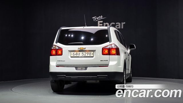 Chevrolet Orlando 2.0 Diesel LS Deluxe 2015 — фото 4