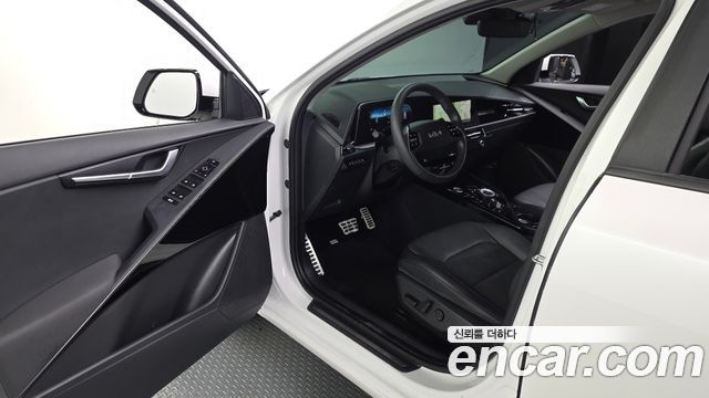 Kia Niro Signature 2025 — фото 10