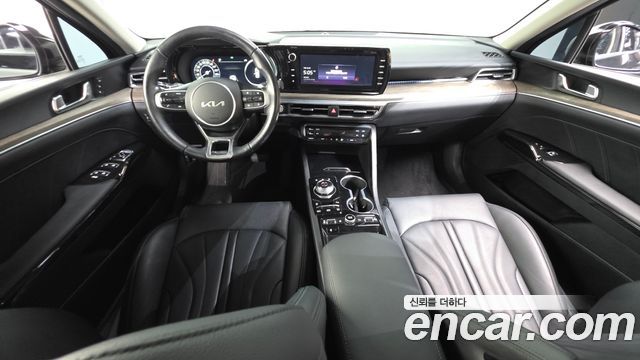 Kia K5 (III) 2.0 Signature 2023 — фото 7