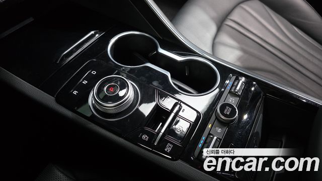 Kia K5 (III) 2.0 Signature 2023 — фото 9