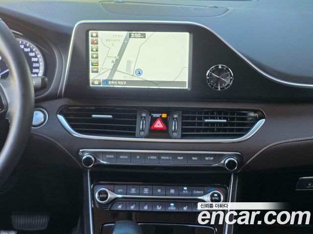 Hyundai Grandeur (IG) 2.4 Premium 2019 — фото 17