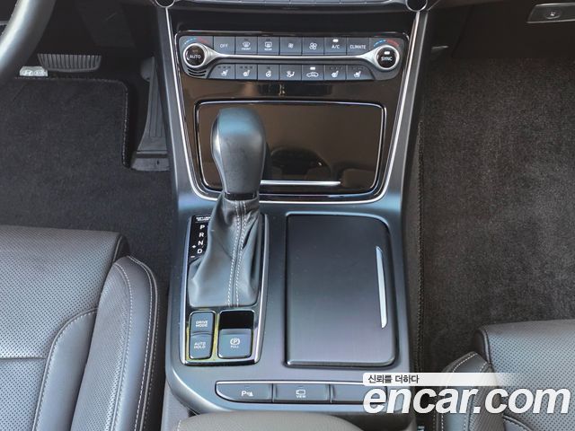 Hyundai Grandeur (IG) 2.4 Premium 2019 — фото 18