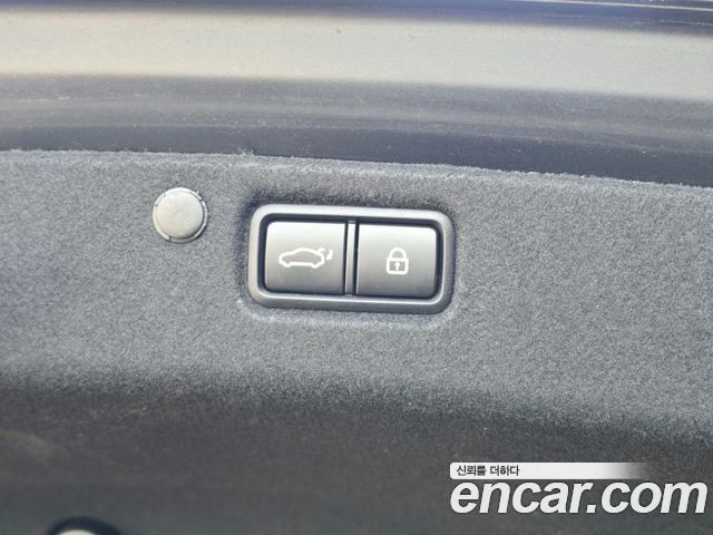 Hyundai Grandeur (IG) 2.4 Premium 2019 — фото 21