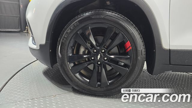 Chevrolet Trax 1.4 Red Line LT Core 2019 — фото 5