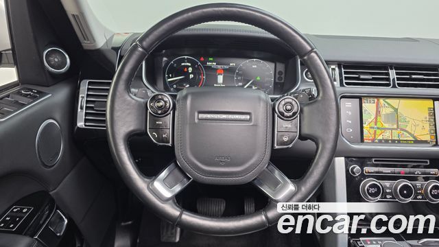 Land Rover Range Rover (IV) 3.0 TDV6 Vogue SE DIESEL 2014 — фото 17