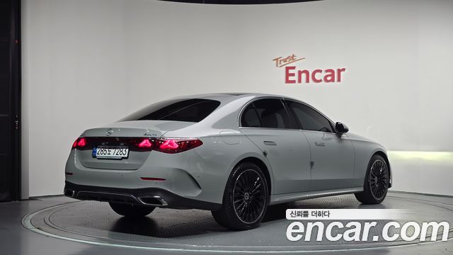 Mercedes-Benz E-Class (W214) E300 4MATIC AMG Line Premiere Special 2024 — фото 2