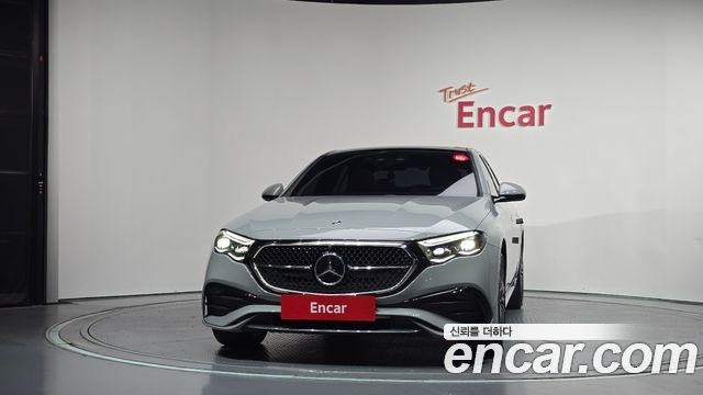 Mercedes-Benz E-Class (W214) E300 4MATIC AMG Line Premiere Special 2024 — фото 3