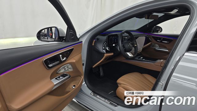 Mercedes-Benz E-Class (W214) E300 4MATIC AMG Line Premiere Special 2024 — фото 10