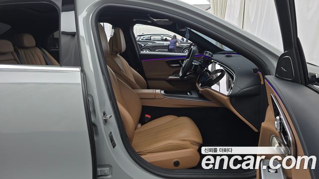 Mercedes-Benz E-Class (W214) E300 4MATIC AMG Line Premiere Special 2024 — фото 15