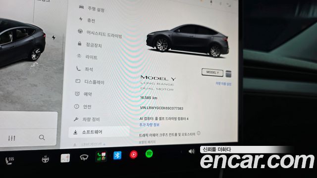 Tesla Model Y Long Range AWD 2025 — фото 8