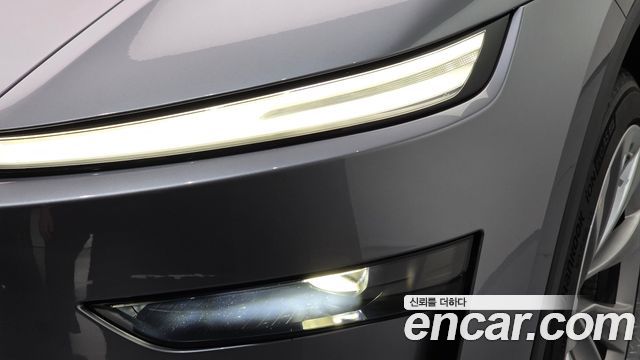 Tesla Model Y Long Range AWD 2025 — фото 22