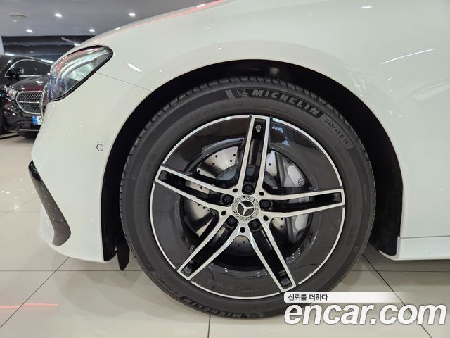 Mercedes-Benz E-Class (W214) E200 AMG Line 2026 — фото 5