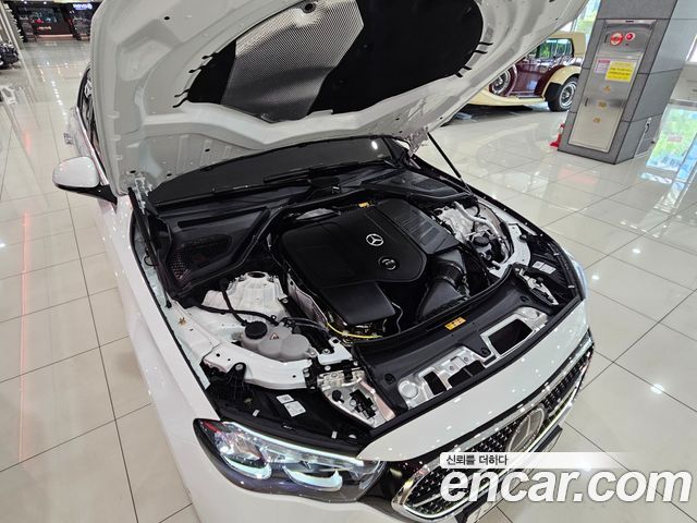 Mercedes-Benz E-Class (W214) E200 AMG Line 2026 — фото 6