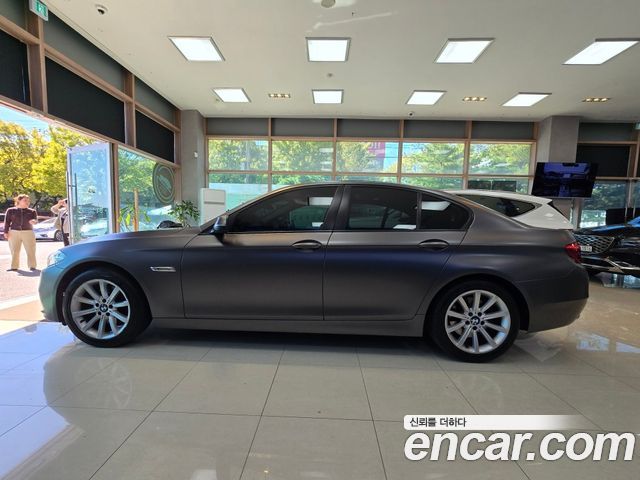 BMW 5 Series (F10) 528i xDrive 2014 — фото 3
