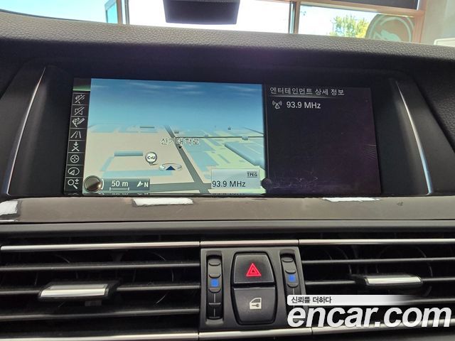BMW 5 Series (F10) 528i xDrive 2014 — фото 18