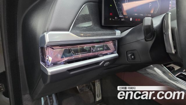 BMW 7 Series (G70) 740i sDrive M Sport 2023 — фото 27