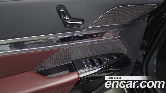 BMW 7 Series (G70) 740i sDrive M Sport 2023 — фото 29