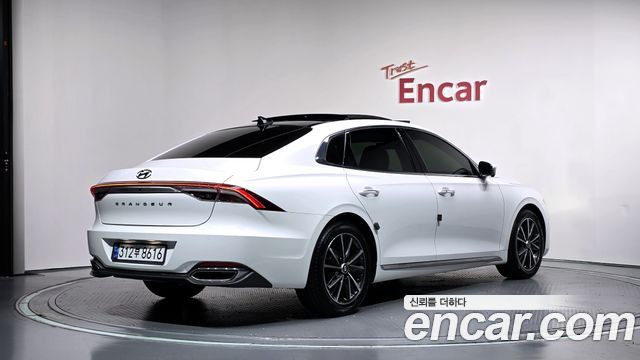Hyundai Grandeur (IG) 2.5 Le Blanc 2023 — фото 2