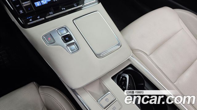 Hyundai Grandeur (IG) 2.5 Le Blanc 2023 — фото 9