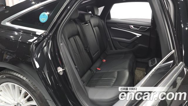 Audi A6 (C8) 40 TDI Premium 2020 — фото 12