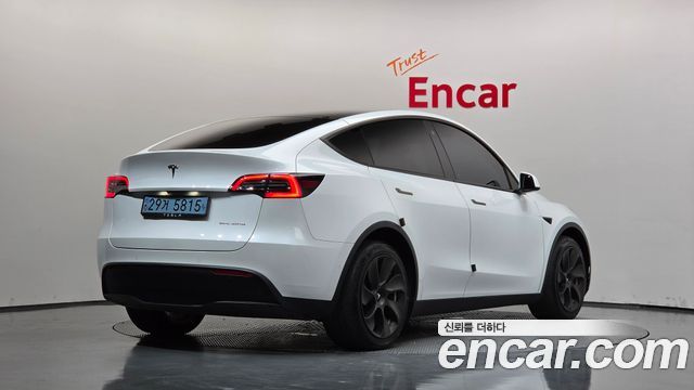 Tesla Model Y Long Range AWD 2022 — фото 2