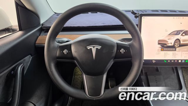 Tesla Model Y Long Range AWD 2022 — фото 13