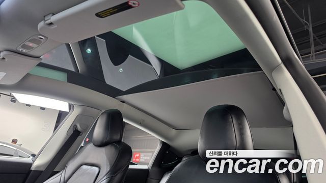 Tesla Model Y Long Range AWD 2022 — фото 15