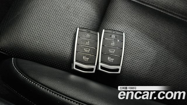 Genesis G70 2.0T Advanced 2018 — фото 19