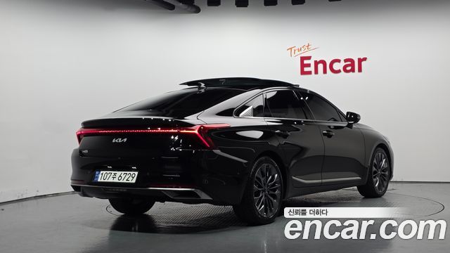 Kia K8 2.5 Gasoline 2WD Signature Special 2023 — фото 2