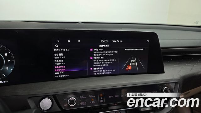 Kia K8 2.5 Gasoline 2WD Signature Special 2023 — фото 19