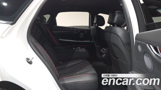 Genesis G80 (RG3) Gasoline 2.5 Turbo AWD 2025 — фото 11