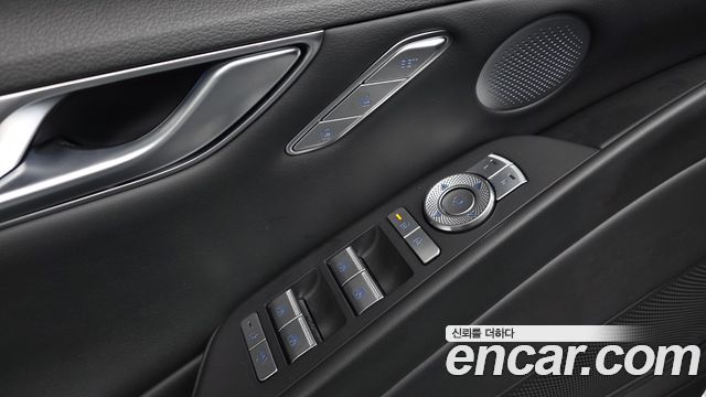 Genesis G80 (RG3) Gasoline 2.5 Turbo AWD 2025 — фото 29