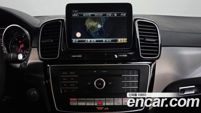 Mercedes-Benz GLE-Class (W166) GLE350 d 4MATIC Coupe 2018 — фото 13