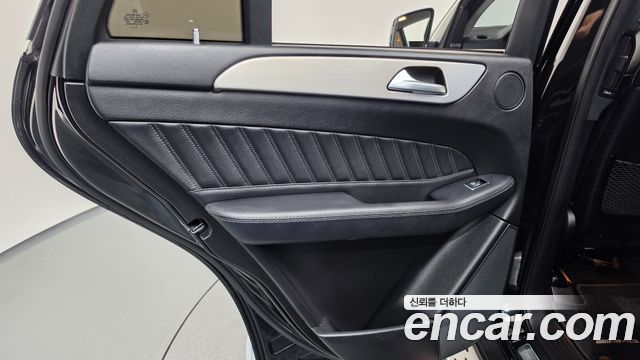 Mercedes-Benz GLE-Class (W166) GLE350 d 4MATIC Coupe 2018 — фото 25