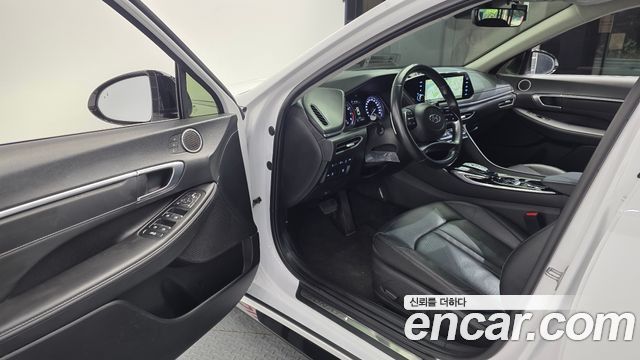 Hyundai Sonata (DN8) 2.0 Premium Plus 2023 — фото 10