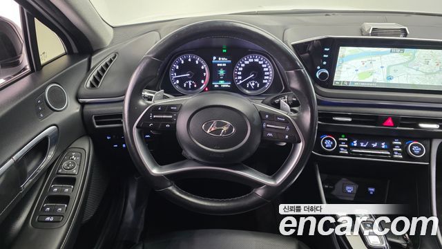 Hyundai Sonata (DN8) 2.0 Premium Plus 2023 — фото 13