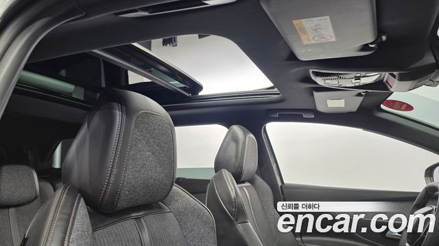 Peugeot 5008 (II) 1.6 BlueHDi GT Line 2019 — фото 20