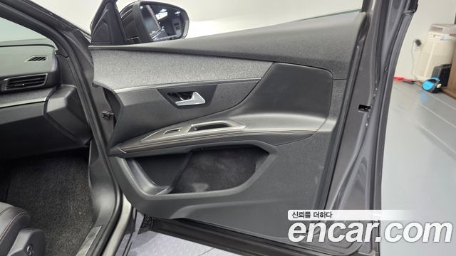 Peugeot 5008 (II) 1.6 BlueHDi GT Line 2019 — фото 24