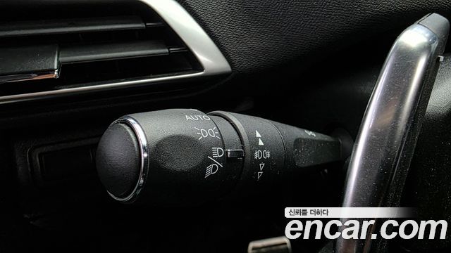 Peugeot 5008 (II) 1.6 BlueHDi GT Line 2019 — фото 33