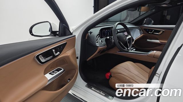 Mercedes-Benz E-Class (W214) E220d 4MATIC Exclusive 2026 — фото 10