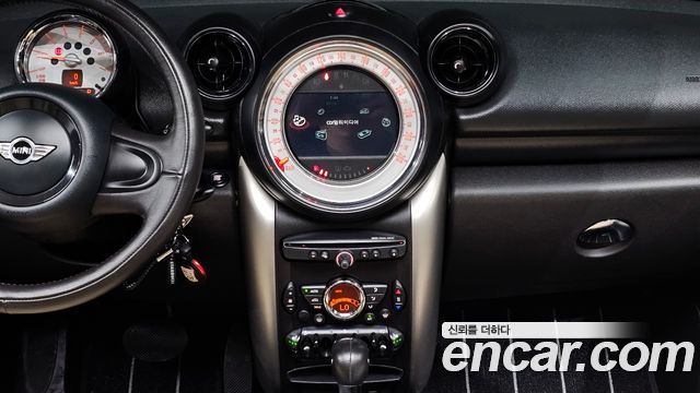 MINI Cooper D Countryman ALL4 1st 2014 — фото 14