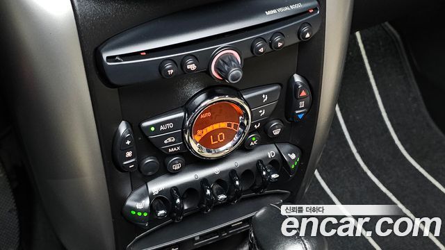 MINI Cooper D Countryman ALL4 1st 2014 — фото 15