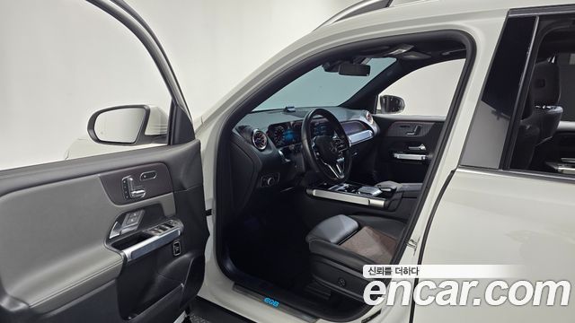 Mercedes-Benz EQB (X243) EQB300 4MATIC 2023 — фото 10